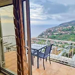 Loreto Rose, Panoramic Ocean And Mountain View * Arco da Calheta (Madeira)