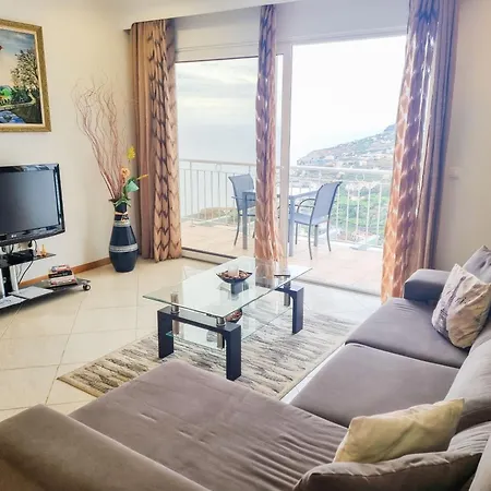 Loreto Rose, Panoramic Ocean And Mountain View Arco da Calheta (Madeira)