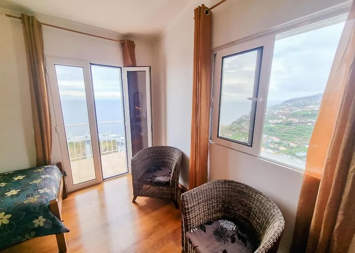 Hébergement de vacances Loreto Rose, Panoramic Ocean And Mountain View Arco da Calheta (Madeira)