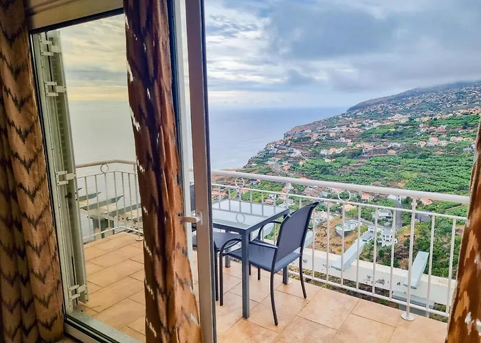 Loreto Rose, Panoramic Ocean And Mountain View * アルコ・ダ・カリェタ